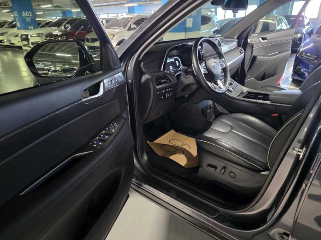 HYUNDAI Palisade - Vista 9