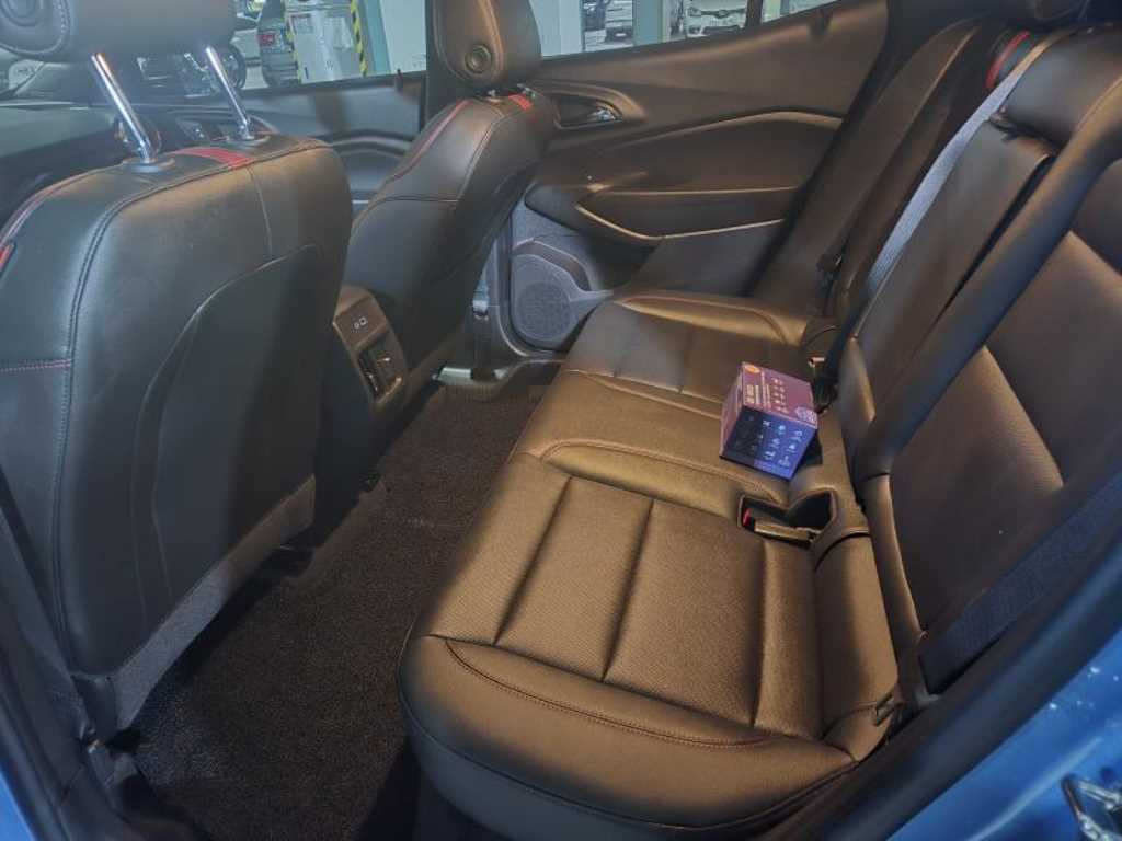 Chevrolet Trax 2025 skyblue - Importación desde Corea - HF Imports Iquique - Foto 17