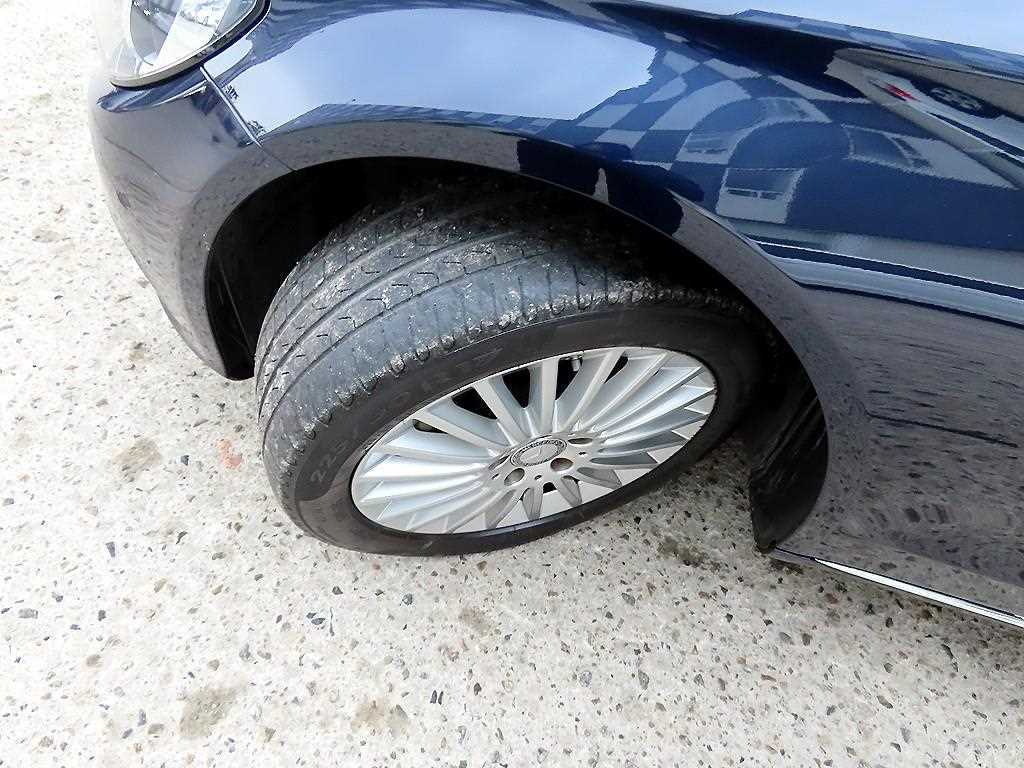 Mercedes Benz C Class 2016 Azul - Importación desde Corea - HF Imports Iquique - Foto 20