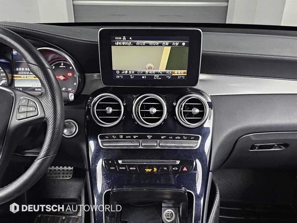 Mercedes Benz GLC Class 2018 Negro - Importación desde Corea - HF Imports Iquique - Foto 14