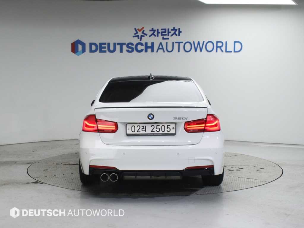 BMW 3 series - Vista 4