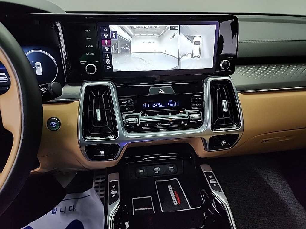 KIA Sorento - Vista 10