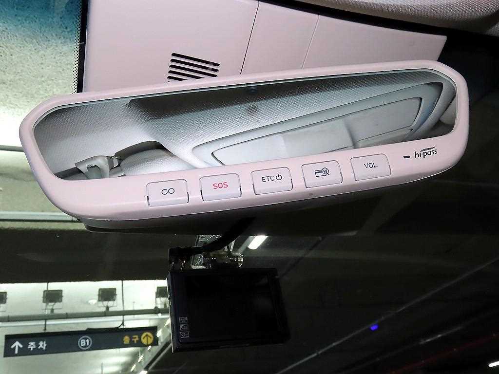 Genesis G70 2022 Blanco - Importación desde Corea - HF Imports Iquique - Foto 17