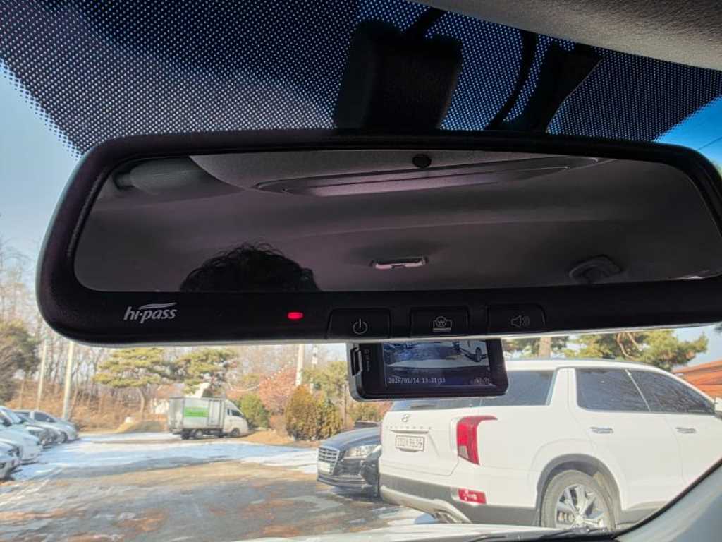 Ssangyong Tivoli 2019 Blanco - Importación desde Corea - HF Imports Iquique - Foto 18