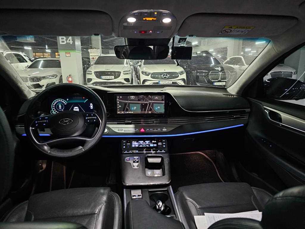 HYUNDAI Grandeur - Vista 4