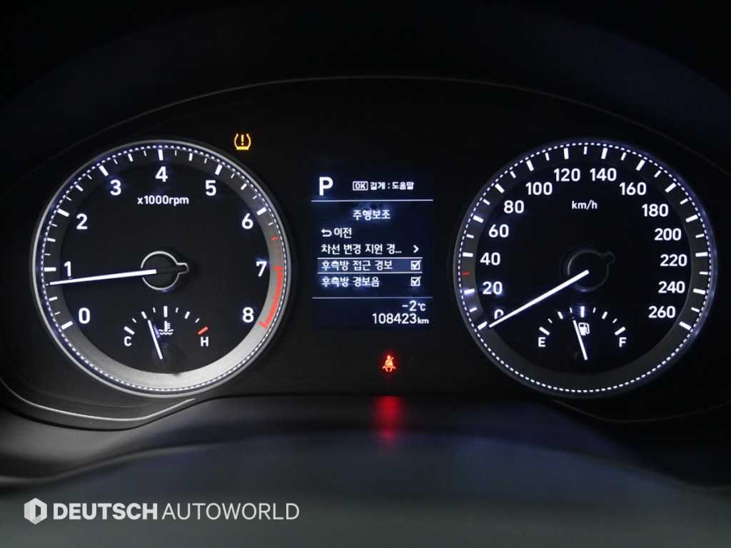 HYUNDAI Grandeur - Vista 8