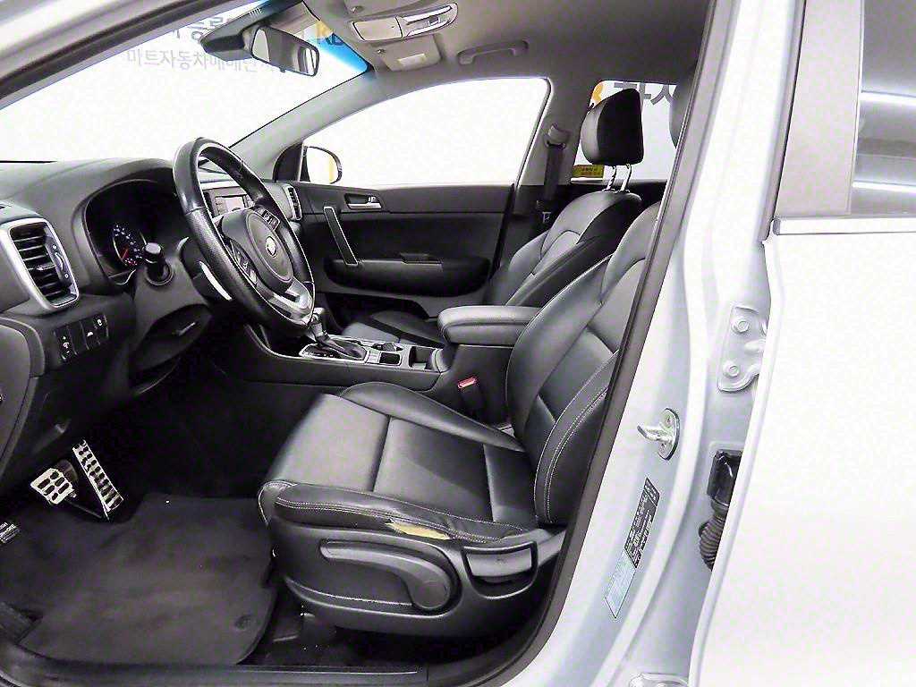 KIA Sportage - Vista 5