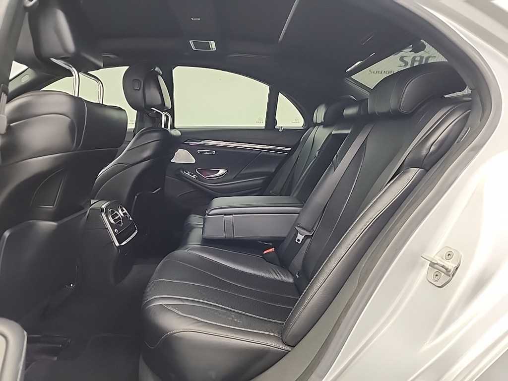 Mercedes Benz S Class - Vista 12