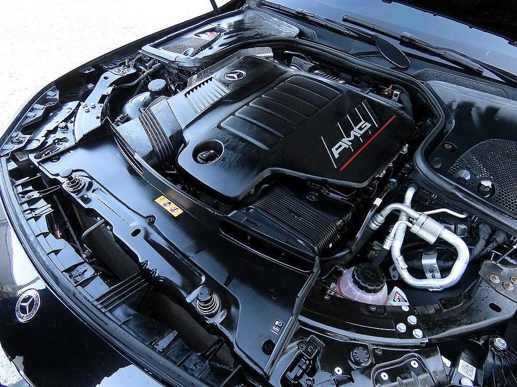 Mercedes Benz AMG GT 2021 Negro - Importación desde Corea - HF Imports Iquique - Foto 19