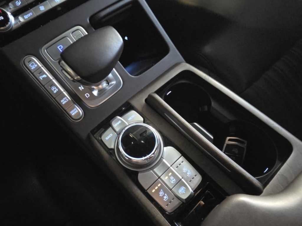 Genesis G90 2019 Negro - Importación desde Corea - HF Imports Iquique - Foto 13