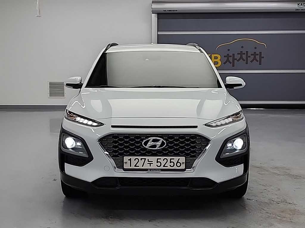 HYUNDAI Kona - Vista 2