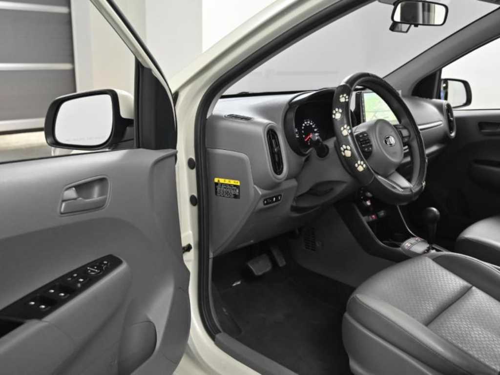 KIA Morning - Vista 11