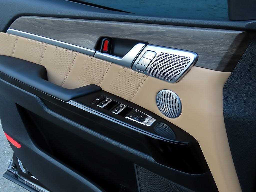 KIA Mohave - Vista 12