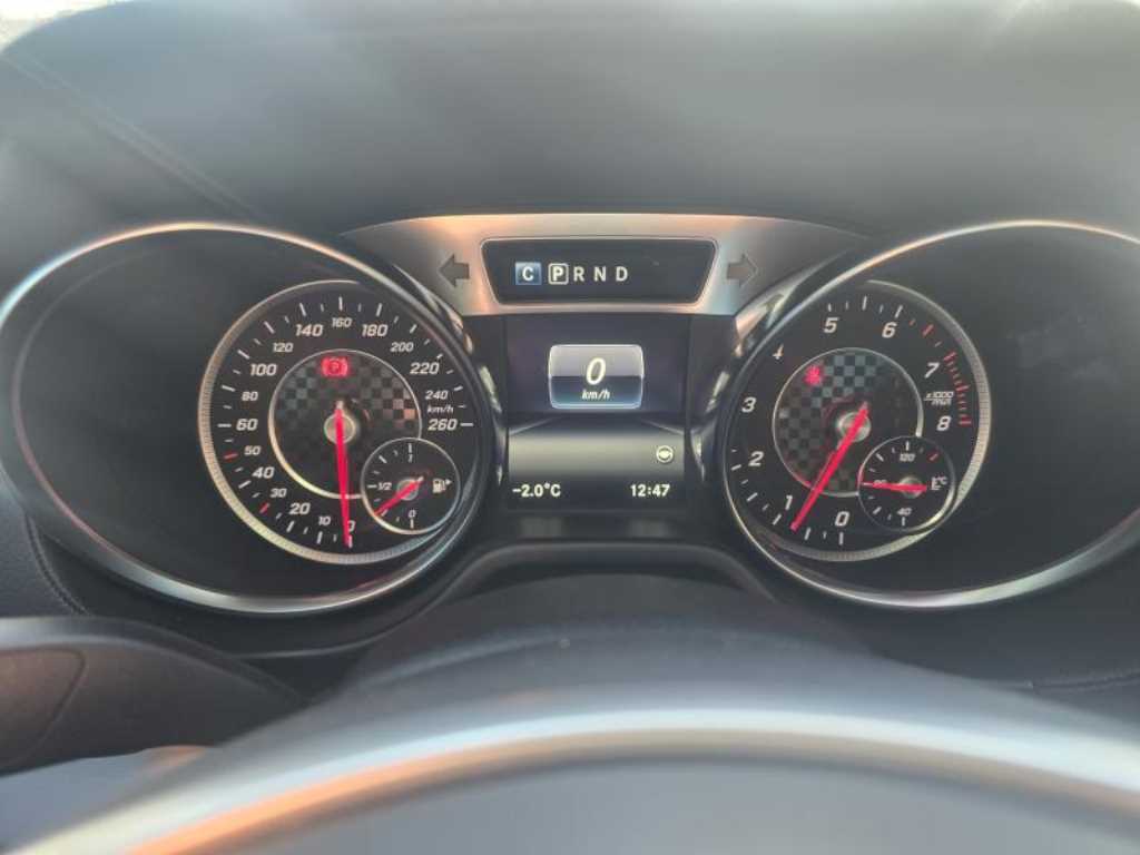 Mercedes Benz SL Class - Vista 7