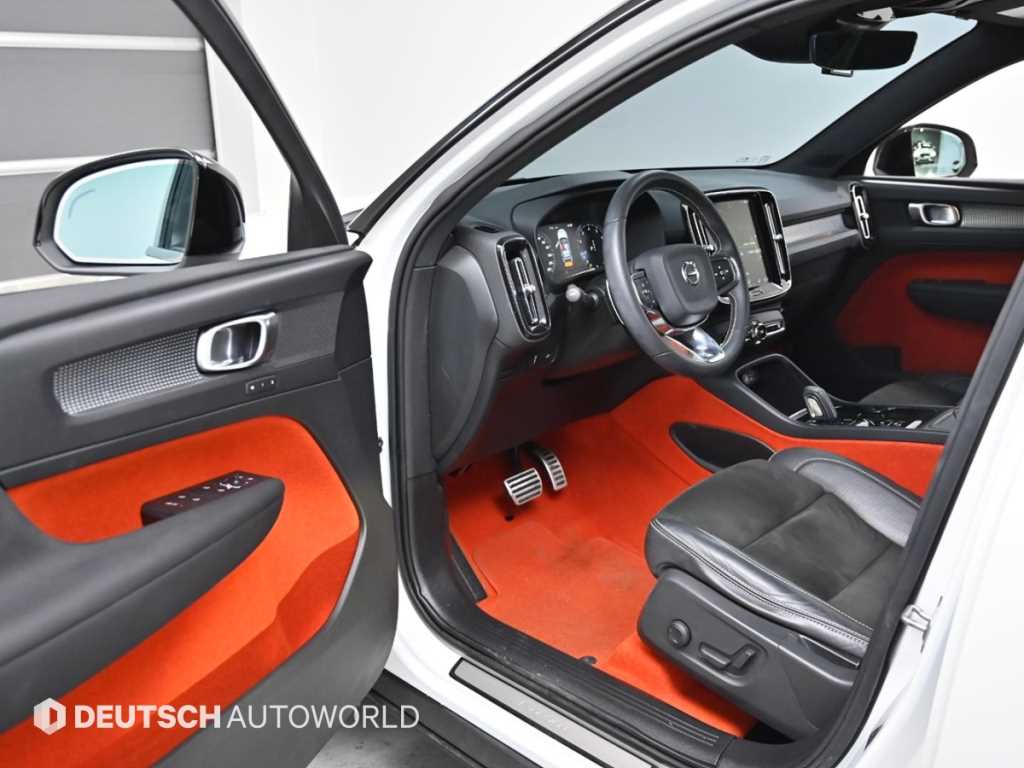 Volvo XC40 - Vista 11