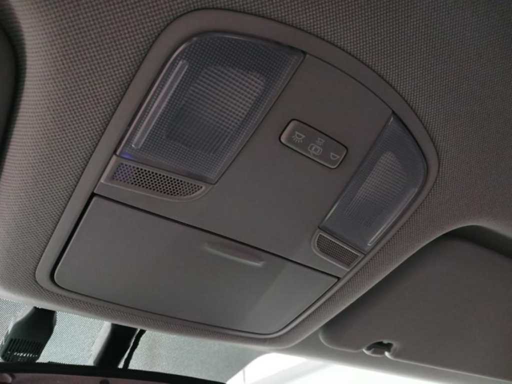 HYUNDAI Avante 2020 Blanco - Importación desde Corea - HF Imports Iquique - Foto 17