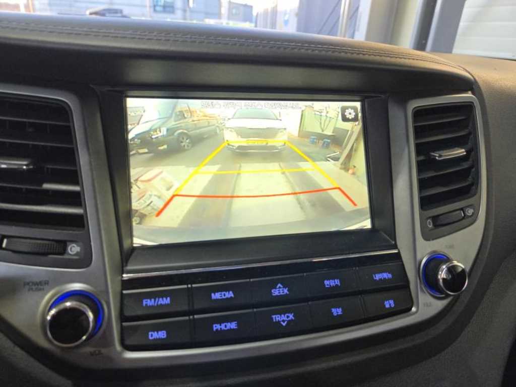 HYUNDAI Tucson 2016 Gris - Importación desde Corea - HF Imports Iquique - Foto 13