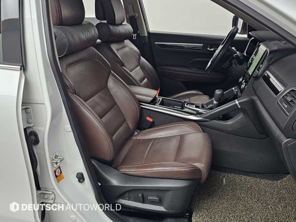 SAMSUNG QM6 - Vista 10