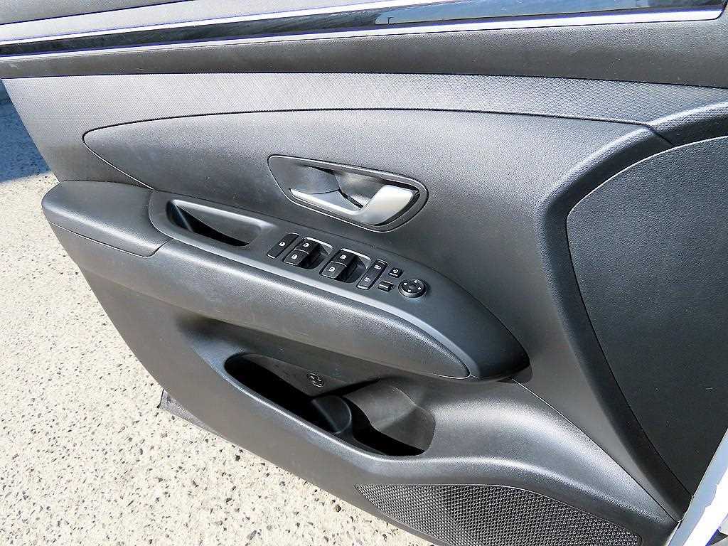 HYUNDAI Tucson - Vista 11