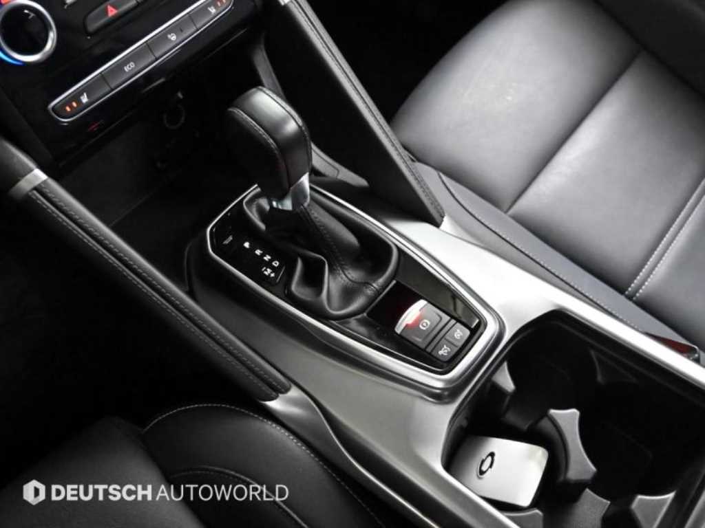 SAMSUNG QM6 - Vista 9