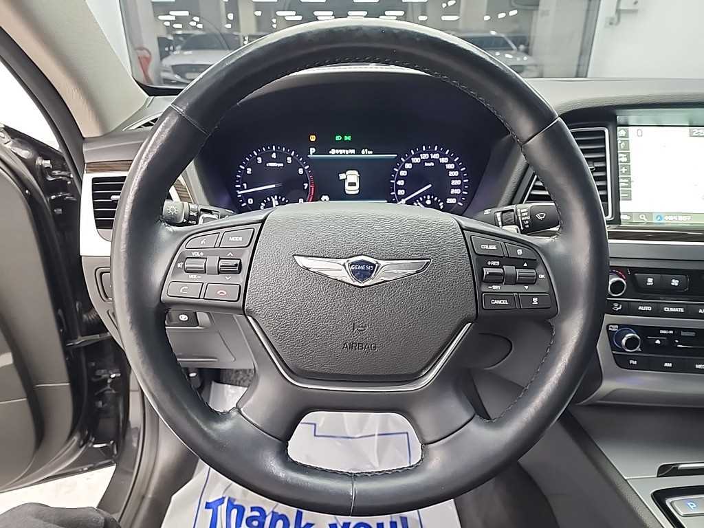 Genesis G80 - Vista 9