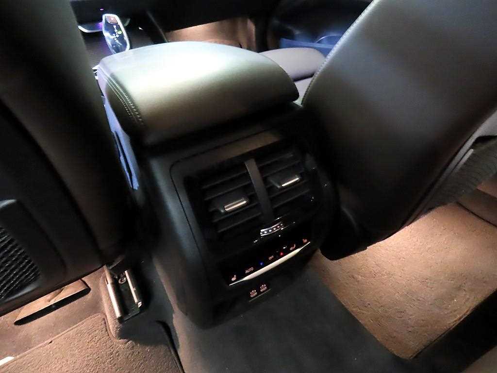 BMW X3 2021 Blanco - Importación desde Corea - HF Imports Iquique - Foto 13