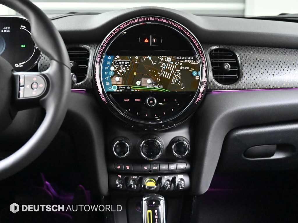 Mini Cooper Electric 2024 Negro - Importación desde Corea - HF Imports Iquique - Foto 13