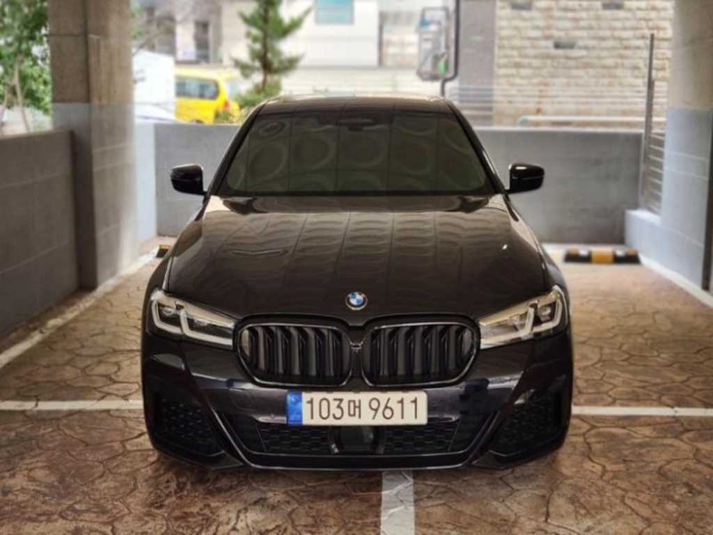 BMW 5 Series 2022 - Importación desde Corea - HF Imports Iquique - Foto 1