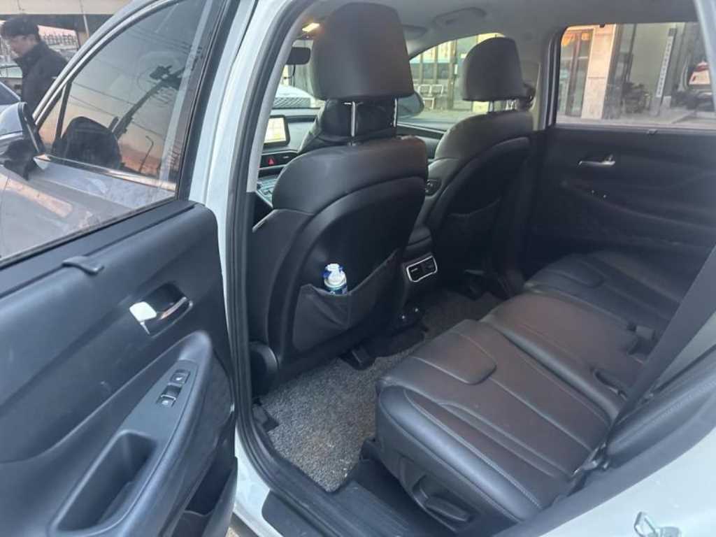 HYUNDAI Santa Fe - Vista 11