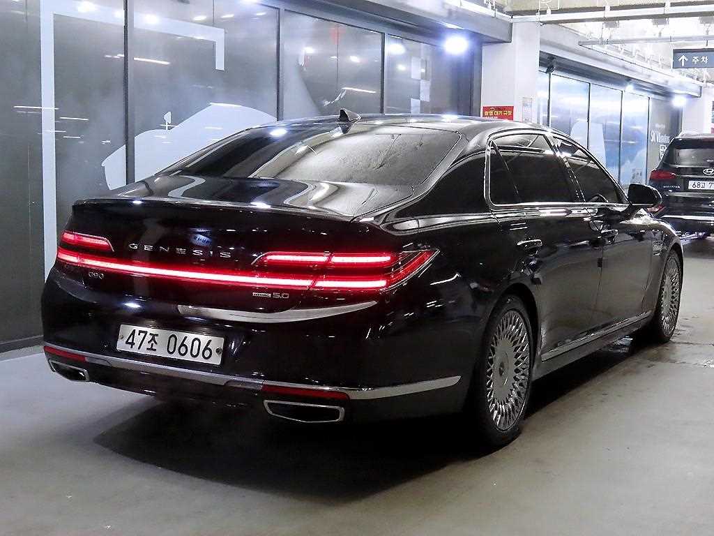 Genesis G90 - Vista 4