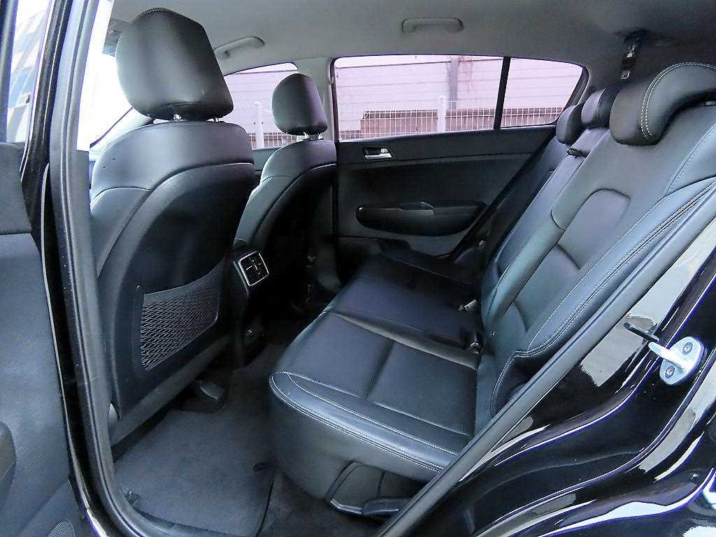 KIA Sportage - Vista 6