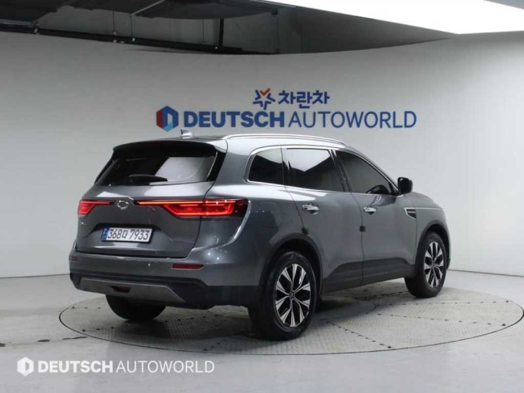 SAMSUNG QM6 - Vista 2