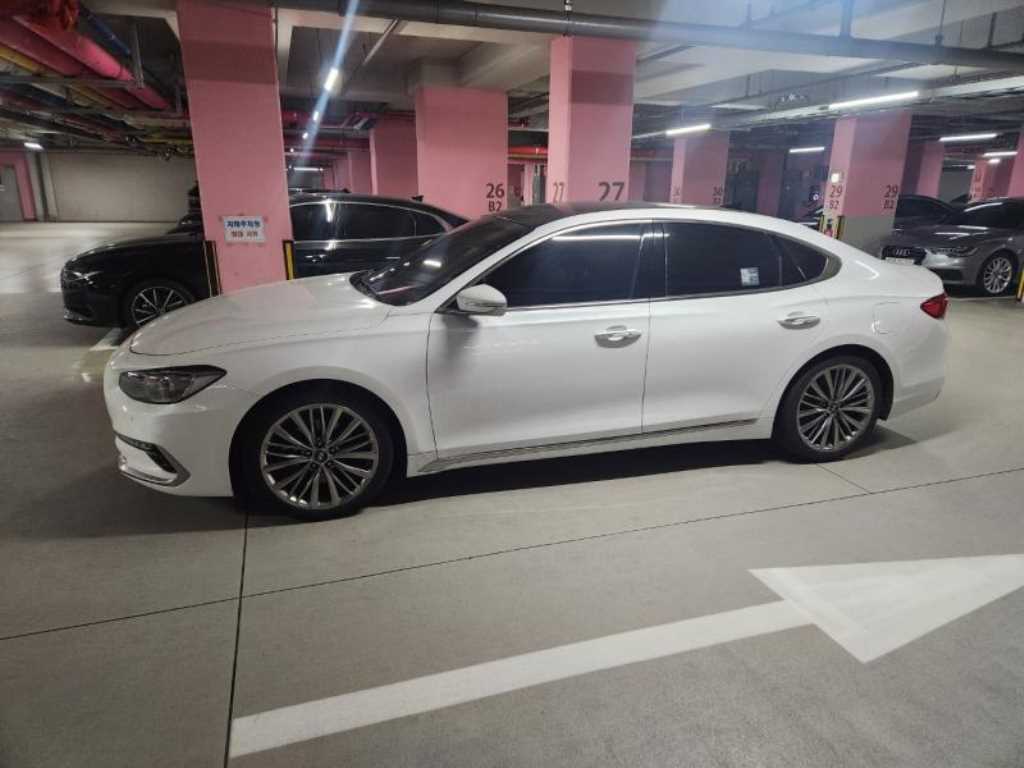 HYUNDAI Grandeur - Vista 2