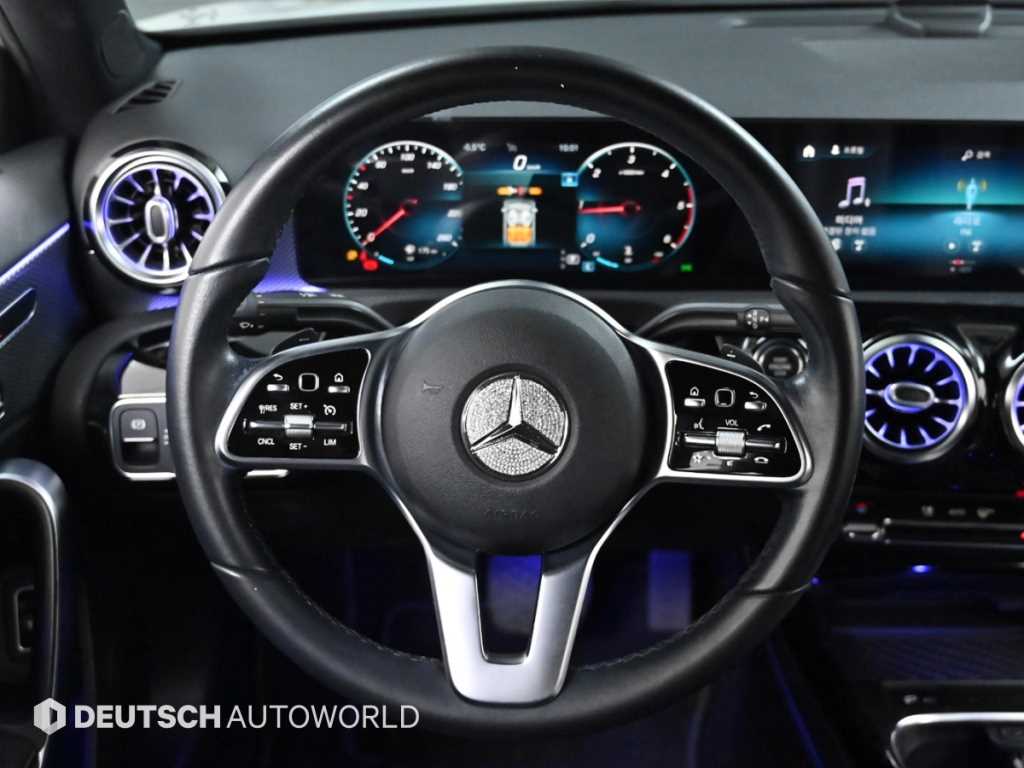 Mercedes Benz A Class - Vista 8