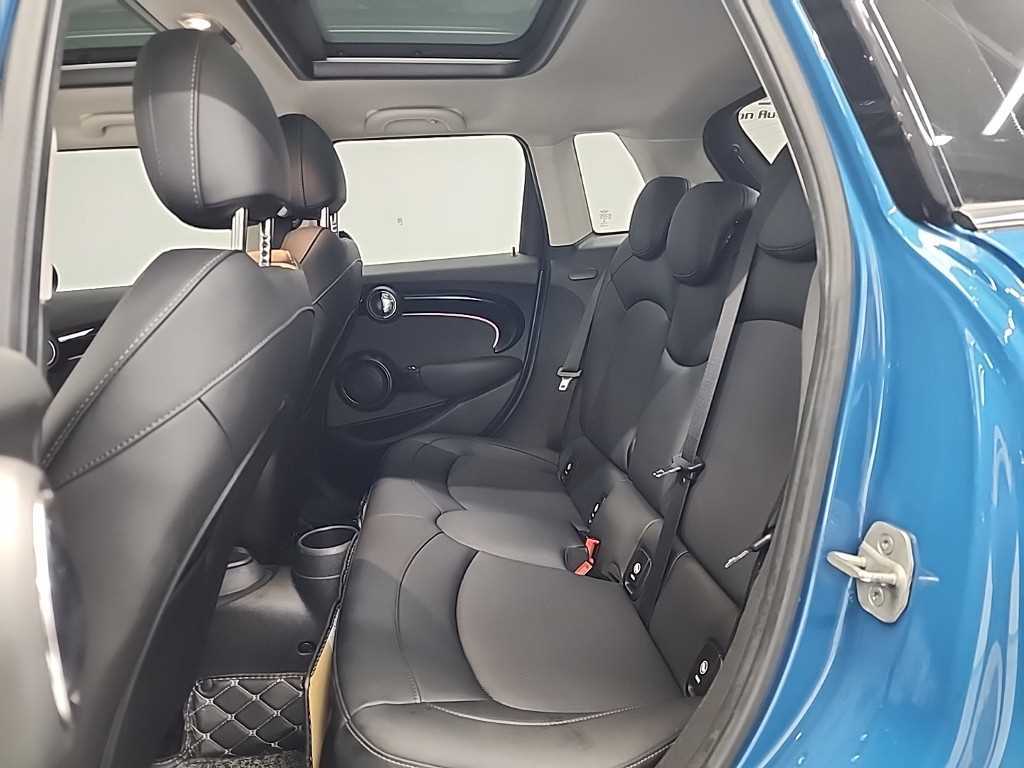 Mini Cooper - Vista 12