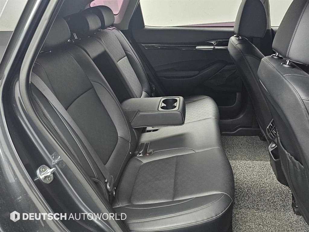 KIA Seltos - Vista 12