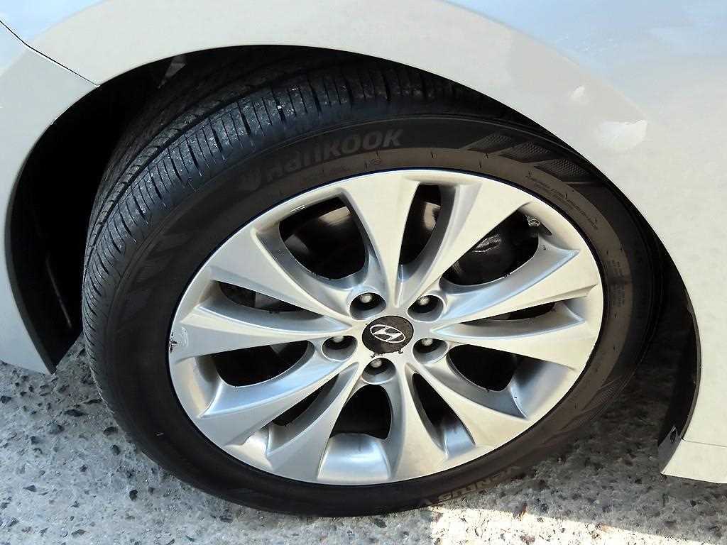 HYUNDAI Grandeur 2012 Plateado - Importación desde Corea - HF Imports Iquique - Foto 20