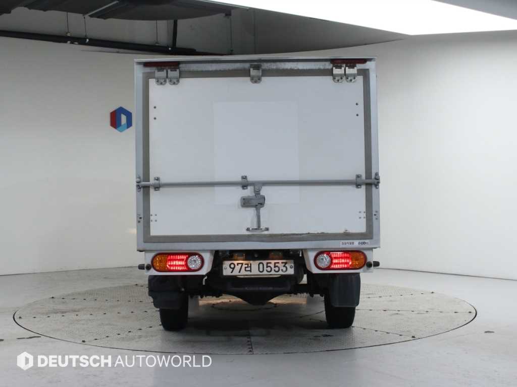 Small Truck Cargo (small) - Vista 4
