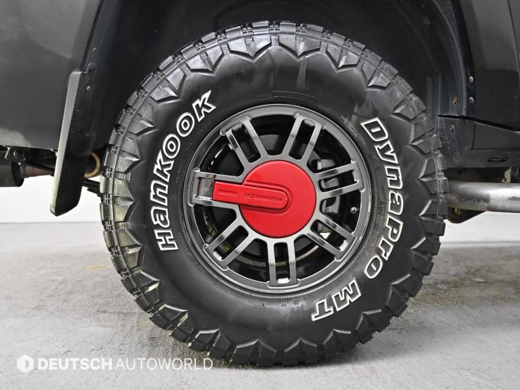 Hummer H3 - Vista 5