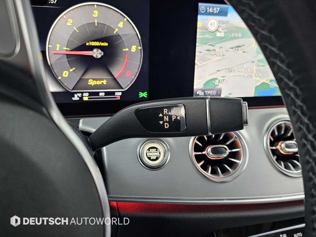 Mercedes Benz CLS Class - Vista 9