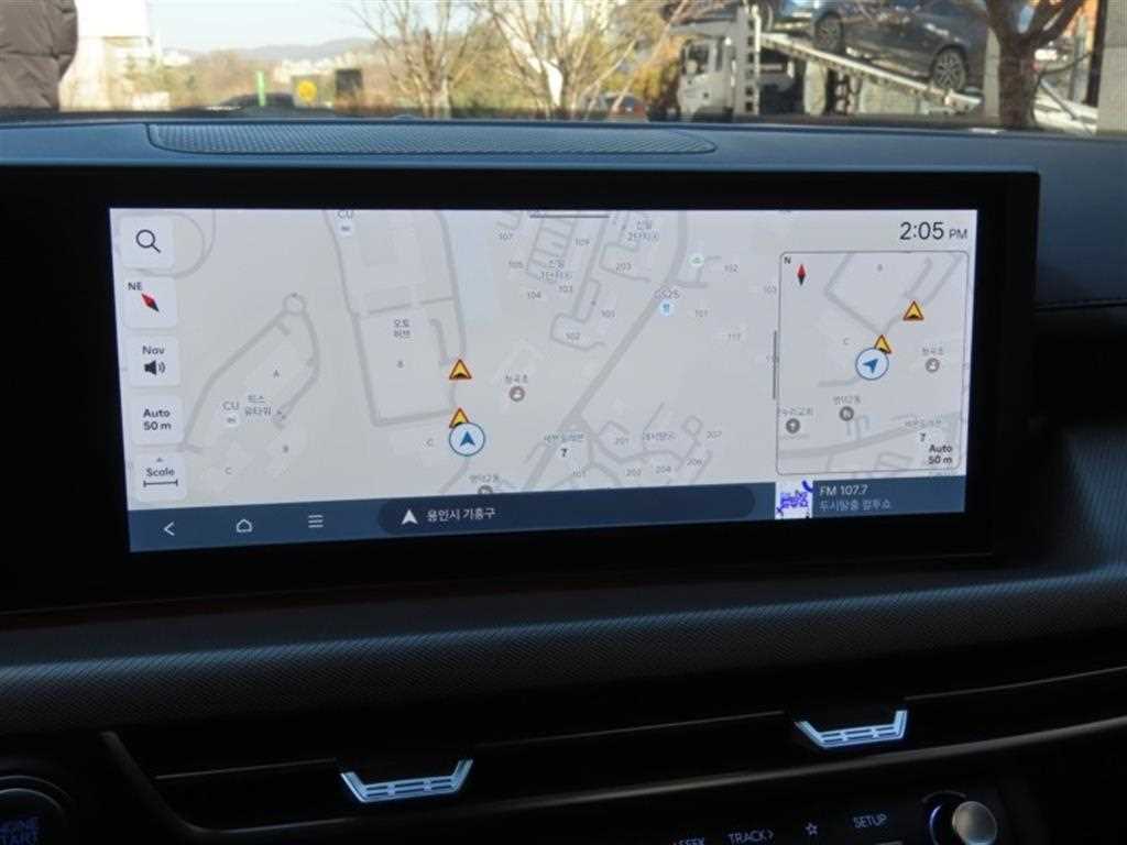 HYUNDAI Sonata - Vista 9