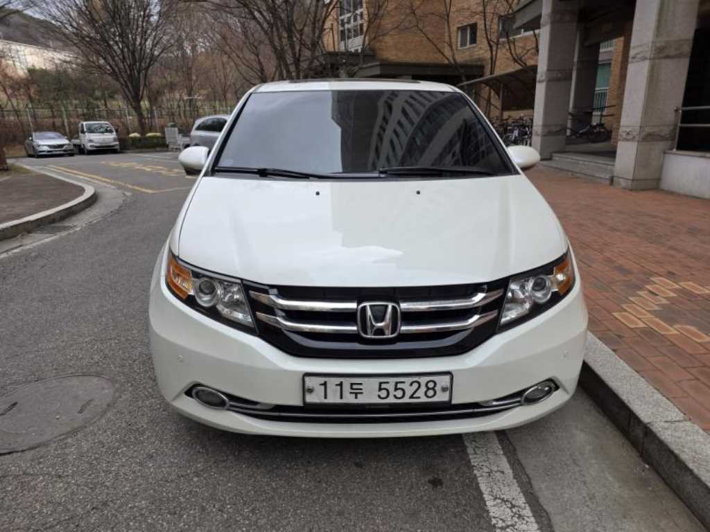 Honda Odyssey 2016 - Importación desde Corea - HF Imports Iquique - Foto 1