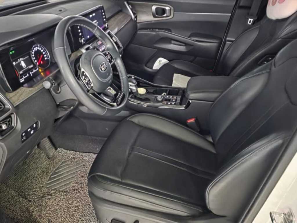 KIA Sorento - Vista 9