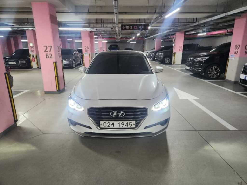 HYUNDAI Grandeur 2018 Blanco - Importación desde Corea - HF Imports Iquique - Foto 1