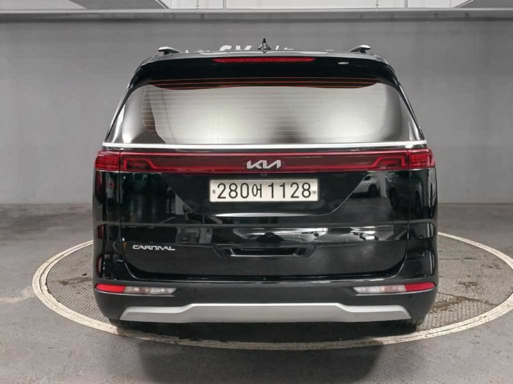 KIA Carnival - Vista 3