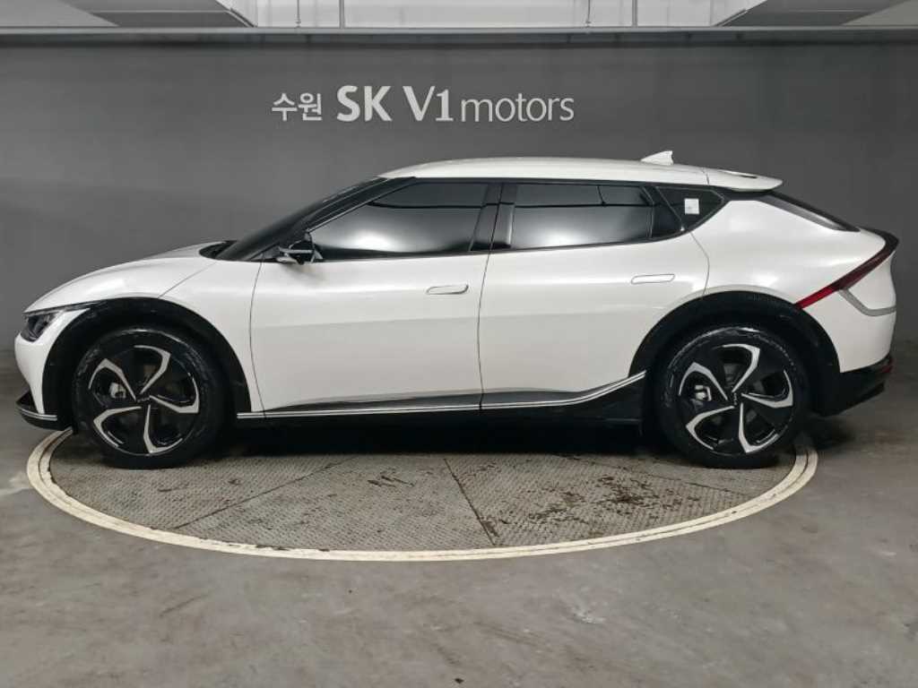KIA EV6 - Vista 4