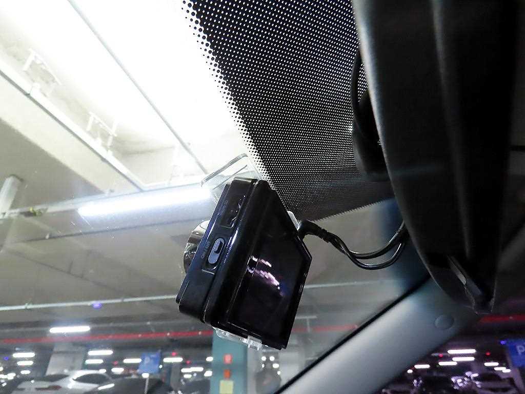 Ssangyong Tivoli 2016 Blanco - Importación desde Corea - HF Imports Iquique - Foto 15