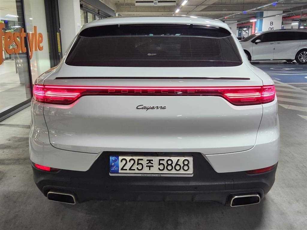 Porsche Cayenne - Vista 5