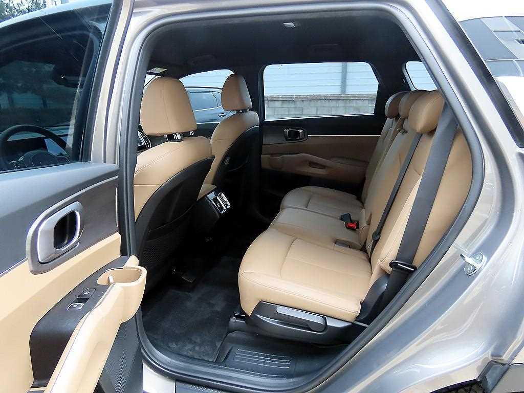 KIA Sorento - Vista 6