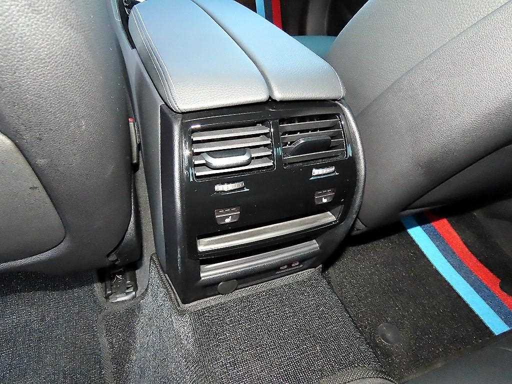 BMW 5 Series 2023 Negro - Importación desde Corea - HF Imports Iquique - Foto 16